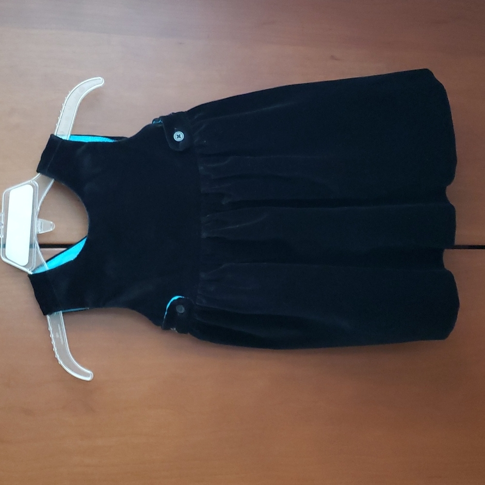 Baby Gap Infant Black Dress 3-6 months with matching hat size XS